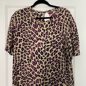 EQUIPMENT - leopard silk short sleeve - L